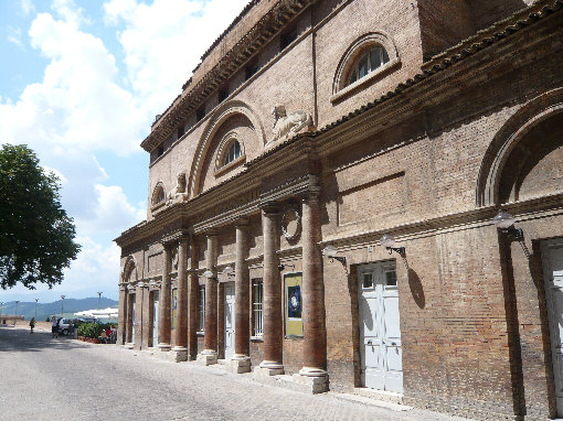 Teatro R. Sanzio – Urbino (PU)